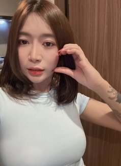 Sol - escort in Manila Photo 19 of 20