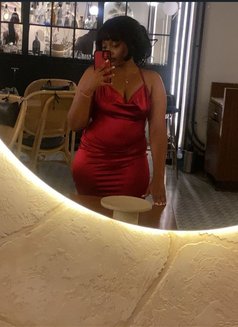 Solange raina - escort in Bangalore Photo 4 of 4