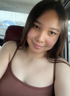 Solen - Transsexual escort in Manila Photo 8 of 10