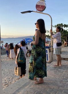 Solen - Transsexual escort in Manila Photo 9 of 10