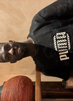 Solid Intergrity - Acompañante masculino in Lagos, Nigeria Photo 6 of 6