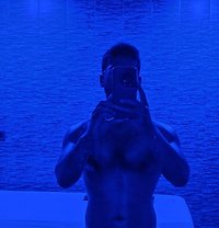 Solomon - Male escort in New Delhi