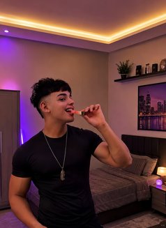 Soltan - Male escort in Doha Photo 2 of 2