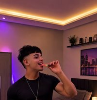 Soltan - Male escort in Doha