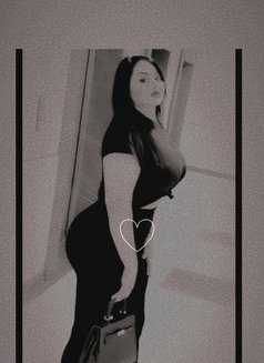 3 some tuniss - escort in Riyadh Photo 5 of 12