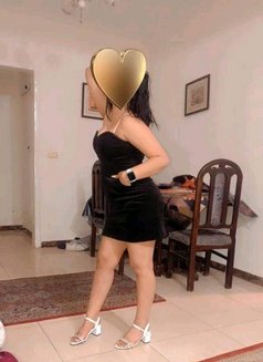 Soly - escort in Alexandria Photo 1 of 1