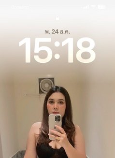 Som Salalah - escort in Şalālah Photo 3 of 6