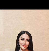 Som🇹🇭 - puta in Abu Dhabi