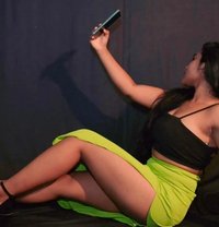 Soma - adult performer in New Delhi