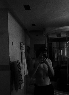 Somaa - Acompañantes masculino in Cairo Photo 2 of 2