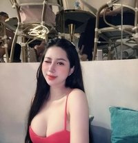 Dayana - escort in Mumbai Photo 1 of 5