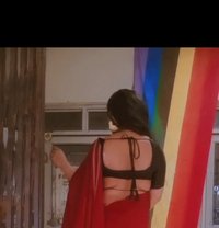 Somi - Transsexual escort in New Delhi