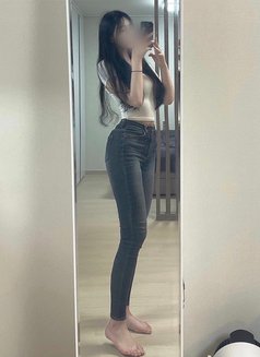 Somi Outcall $200 - escort in Seoul Photo 2 of 5
