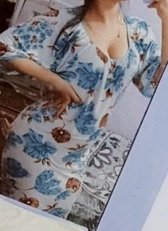 Somia - escort in Cairo Photo 3 of 5