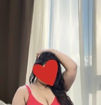 Somika Cam and Real Meet - escort in New Delhi