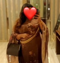 Somika (Cam and Real meet) - escort in New Delhi