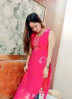 Somiya - escort in Gurgaon Photo 1 of 2