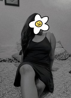 Somiya - escort in Jaipur Photo 2 of 5