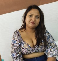 ❣️Somiya Real Meet & Webcam ❣️ - escort in Bangalore