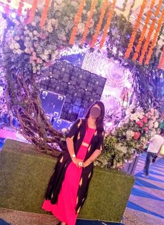 Somiya Verma - puta in New Delhi Photo 2 of 7
