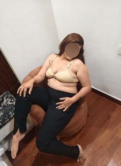 Somiya Verma - puta in New Delhi Photo 7 of 7