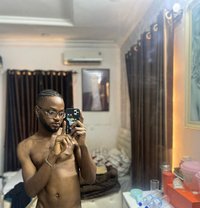 Somto - masseur in Lagos, Nigeria