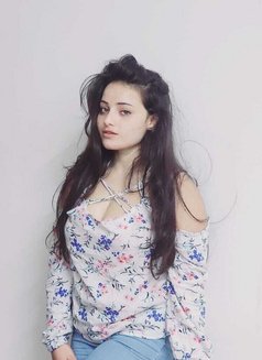 Somya 100% Satisfaction - escort in Gurgaon Photo 3 of 4