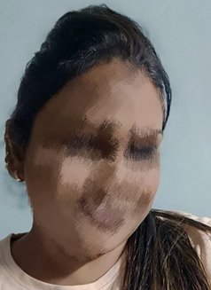 Somya independent Out Only available - escort in Hyderabad Photo 1 of 2