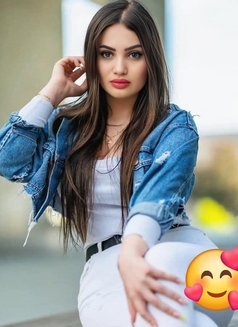 Bennu - escort in Gurgaon Photo 3 of 10