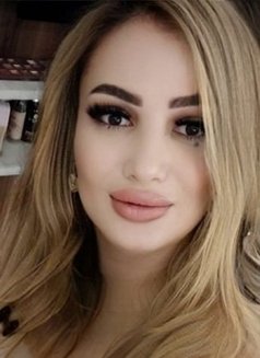 Bennu - escort in Gurgaon Photo 2 of 10