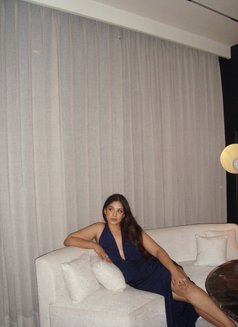 Somya - escort in Hyderabad Photo 2 of 3