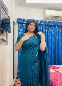 Somya Indian Housewife - escort in Dubai Photo 4 of 5