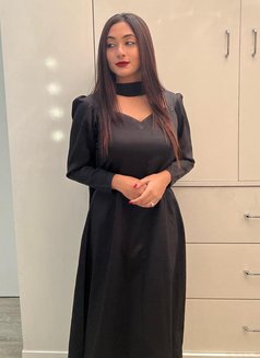 Somya Indian Model - puta in Al Manama Photo 1 of 5