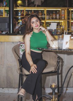 Somya Indian Model - escort in Dubai Photo 1 of 4