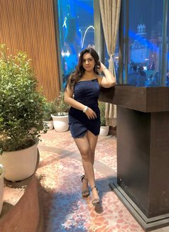 Somya Indian Model - escort in Dubai Photo 2 of 4