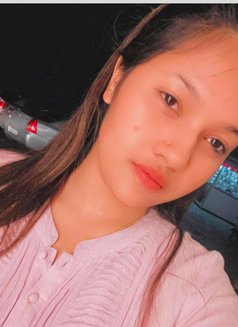 Somya Indipendent cam show & real meet - escort in Hyderabad Photo 2 of 4