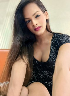 Somya Jaan - Male escort in Mumbai Photo 1 of 5