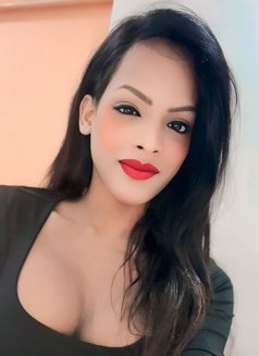 Somya Jaan - Male escort in Mumbai Photo 3 of 5