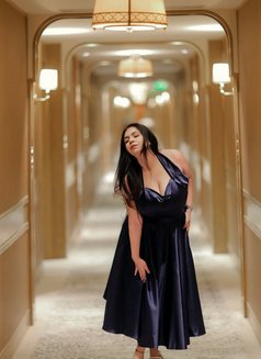 Somya Mumbai Model First Time - puta in Dubai Photo 3 of 3