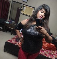 Somya (Real Meet and Live Session) - puta in Kochi