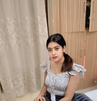 Somya the Smiling Girl Independent - puta in Gurgaon