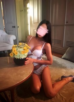 SomzaLadyBoyMassage - masseuse in Sydney Photo 8 of 10