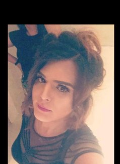 SONA ACTIVEBIGCOCK - Transsexual escort in New Delhi Photo 20 of 20