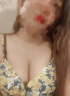 Sona Blowjob expert 25yrs Independent - puta in Mumbai Photo 8 of 8
