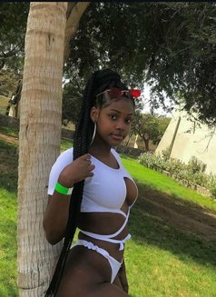 SHONA, DRIPPING PUSSY - puta in Chennai Photo 2 of 2