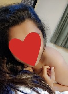 Sona, Blowjob expert. 25yrs Independent - puta in Mumbai Photo 1 of 5