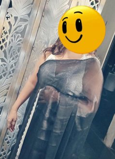 Sona Independent bhabhi - adult performer in New Delhi Photo 3 of 9