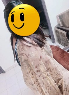 Sona Independent bhabhi - adult performer in New Delhi Photo 7 of 9