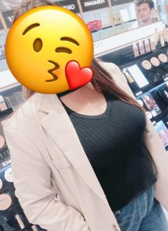 Sona Independent bhabhi - adult performer in New Delhi Photo 8 of 9