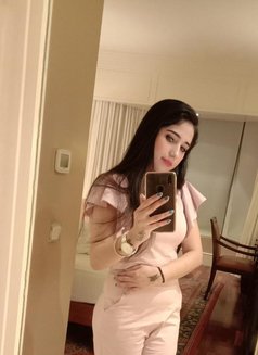 Sona - escort in Mumbai Photo 4 of 6